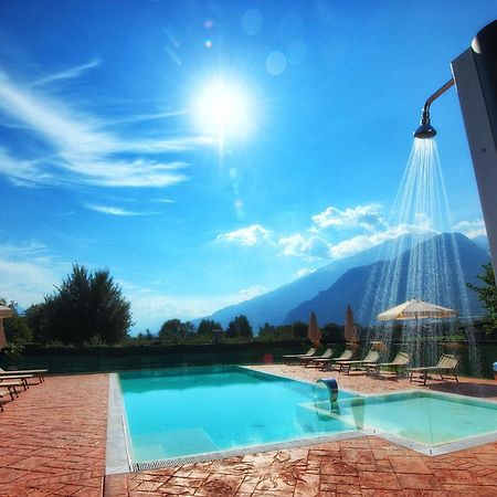 Agriturismo Alla Poncia Gravedona Luaran gambar