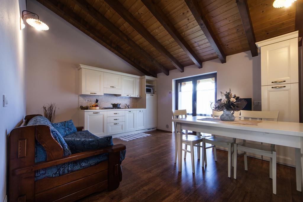 Agriturismo Alla Poncia Gravedona Luaran gambar